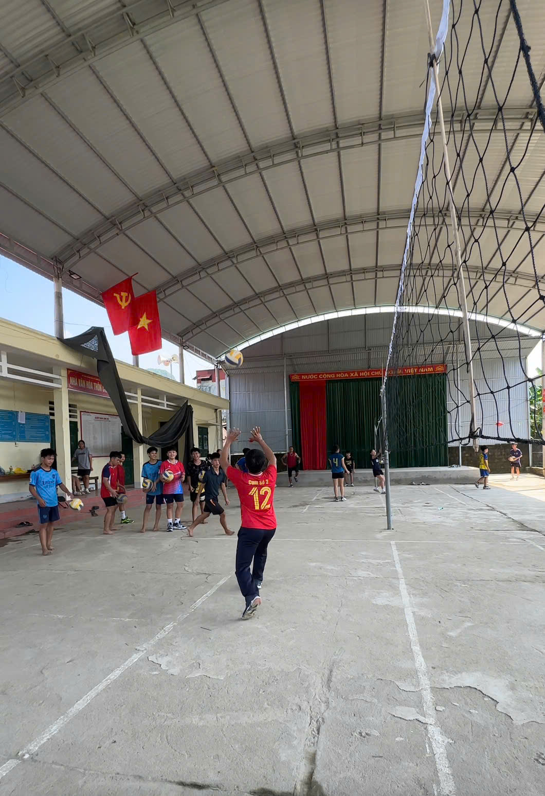Đội hình thi đấu